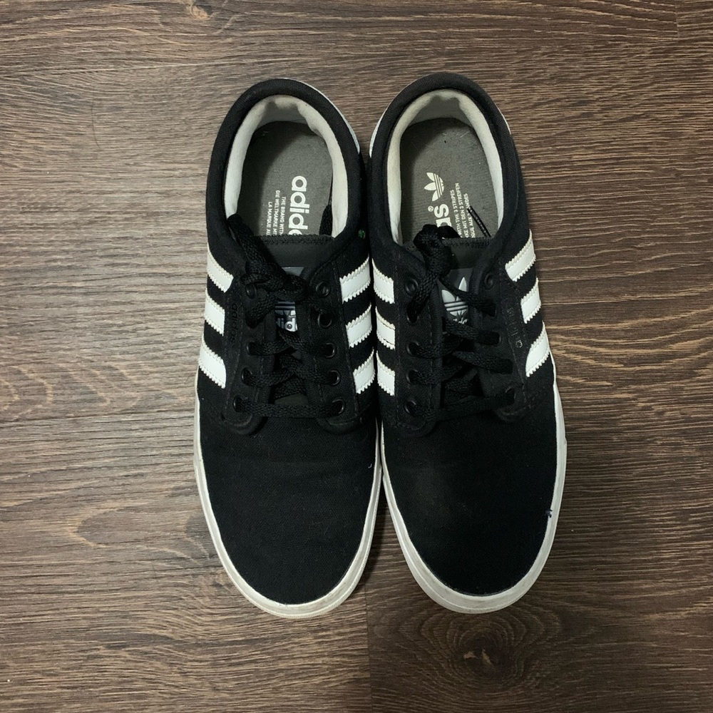 Black Adidas Seeley J Skateboarding Shoes